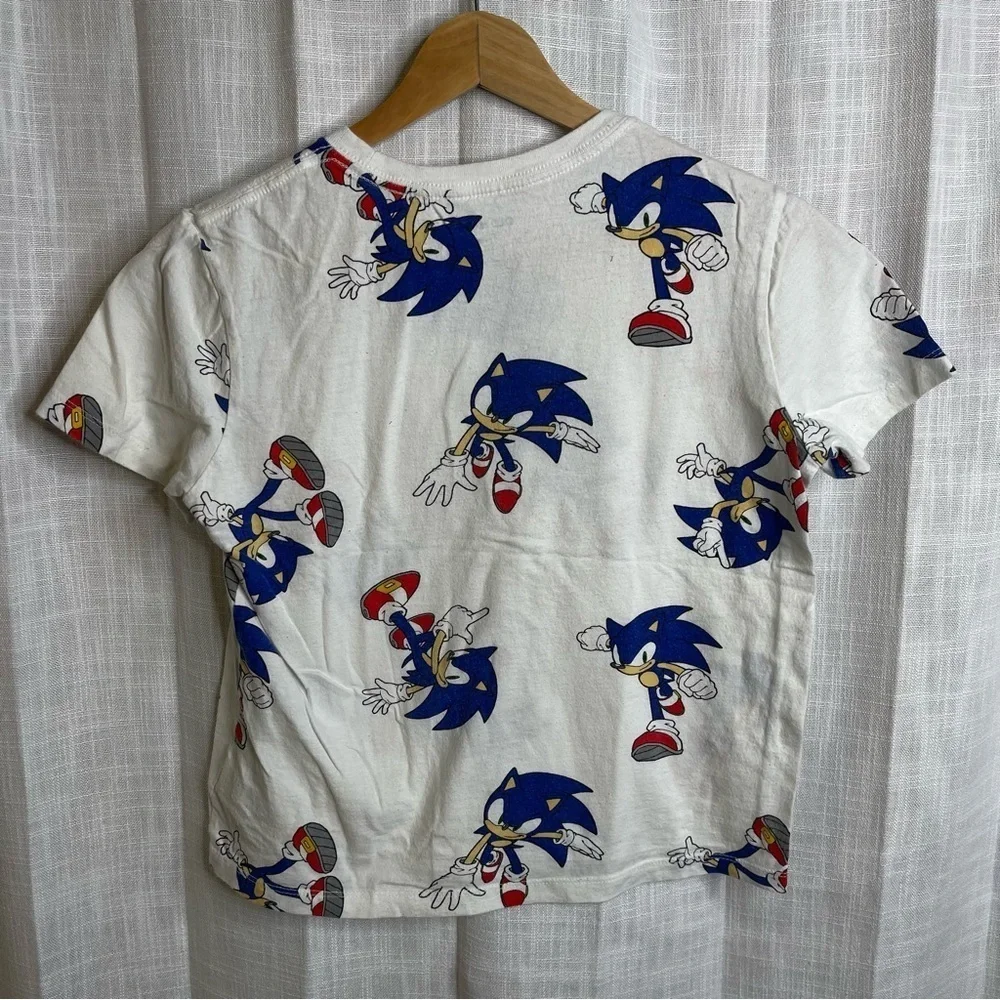 Sonic the Hedgehog Graphic T-Shirts 4 piece Bundle Size 10